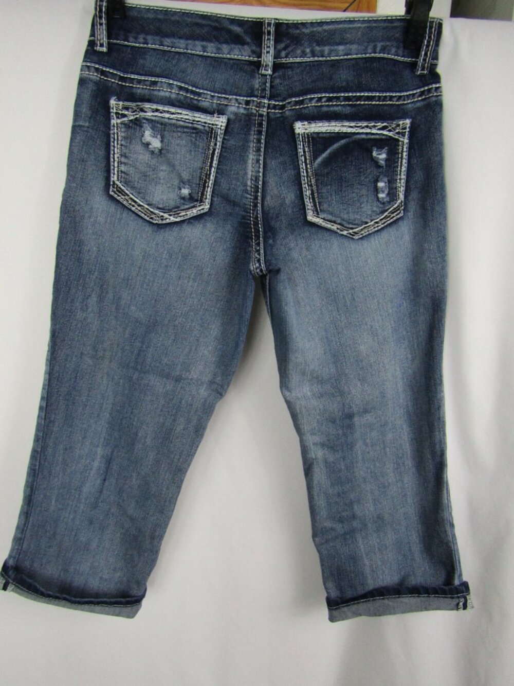 Girls | 7/8 | Maurices Jeans | Factory Whiskering - Distressing & Fading - Picture 2 of 3